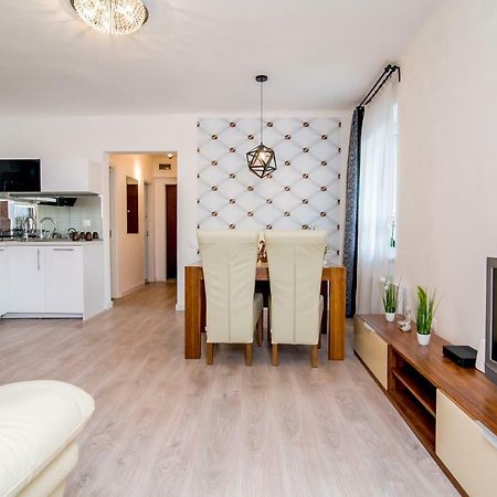 Choosy City Flat Budapest Exteriör bild