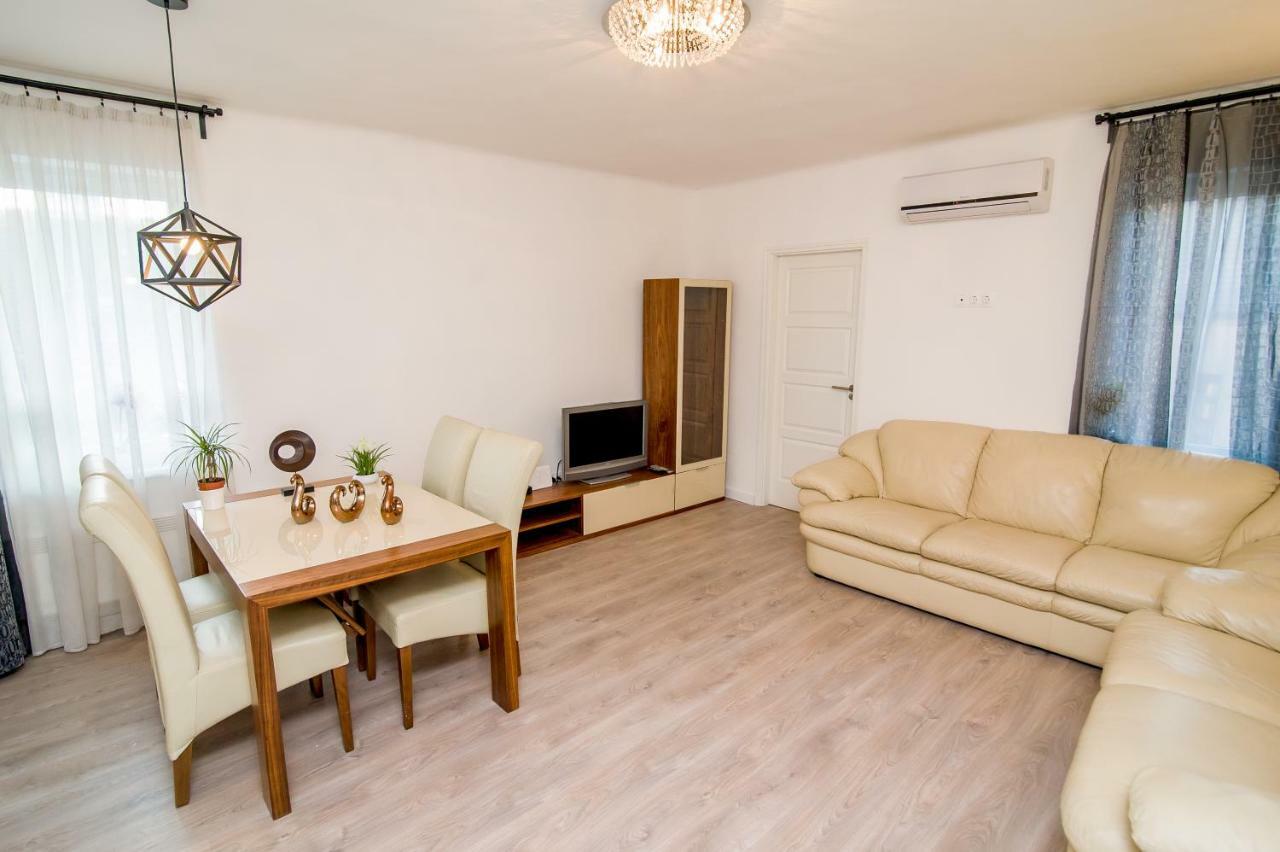 Choosy City Flat Budapest Exteriör bild